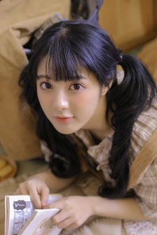 草莓+香蕉+丝瓜+秋葵+香草